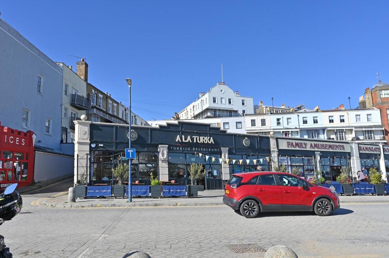 Spacious Designer 2Br Executive Apt, Near Beach & Marina, Central Location Ramsgate Exterior foto