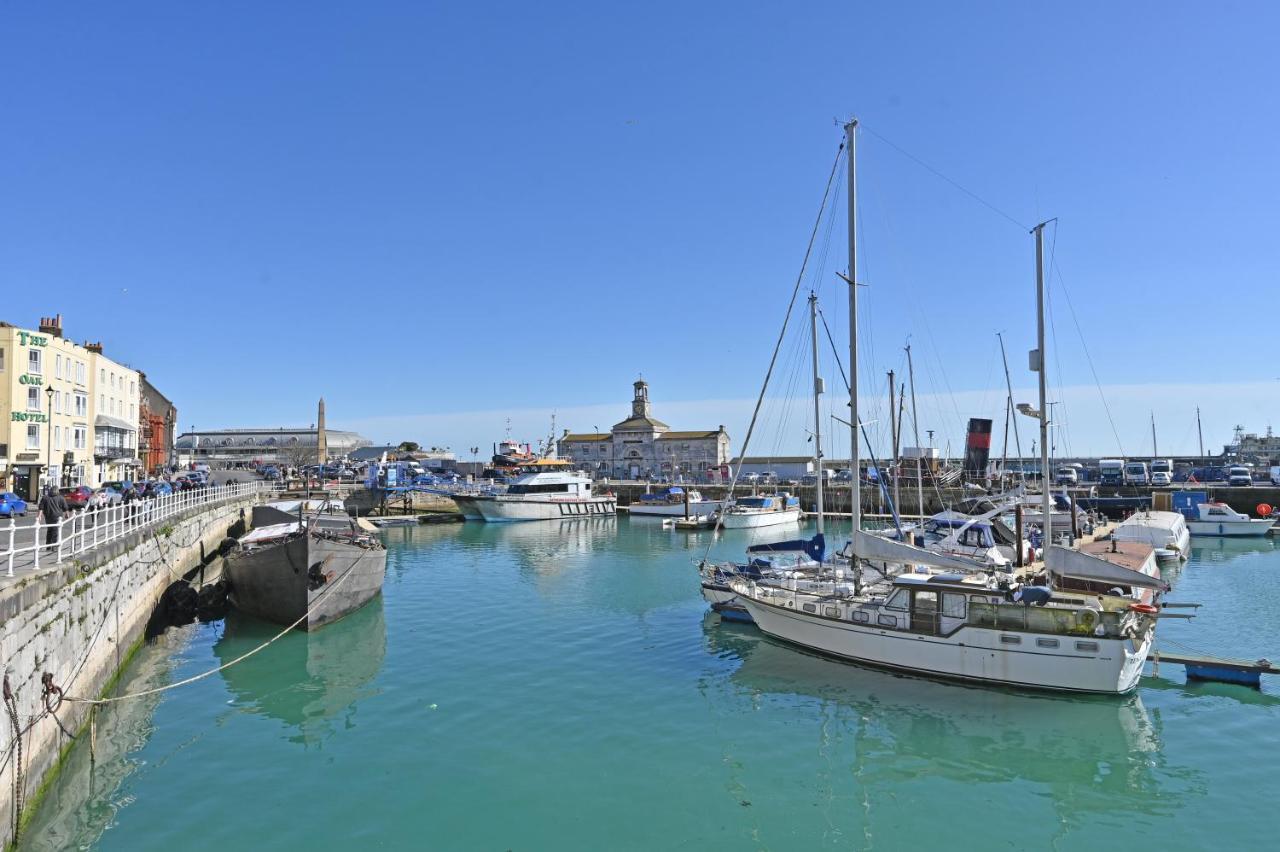 Spacious Designer 2Br Executive Apt, Near Beach & Marina, Central Location Ramsgate Exterior foto